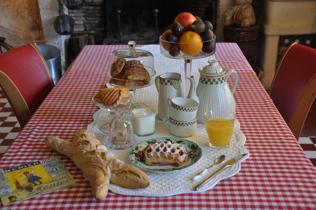 La Maison De Rose Bed and Breakfast Brossac Buitenkant foto